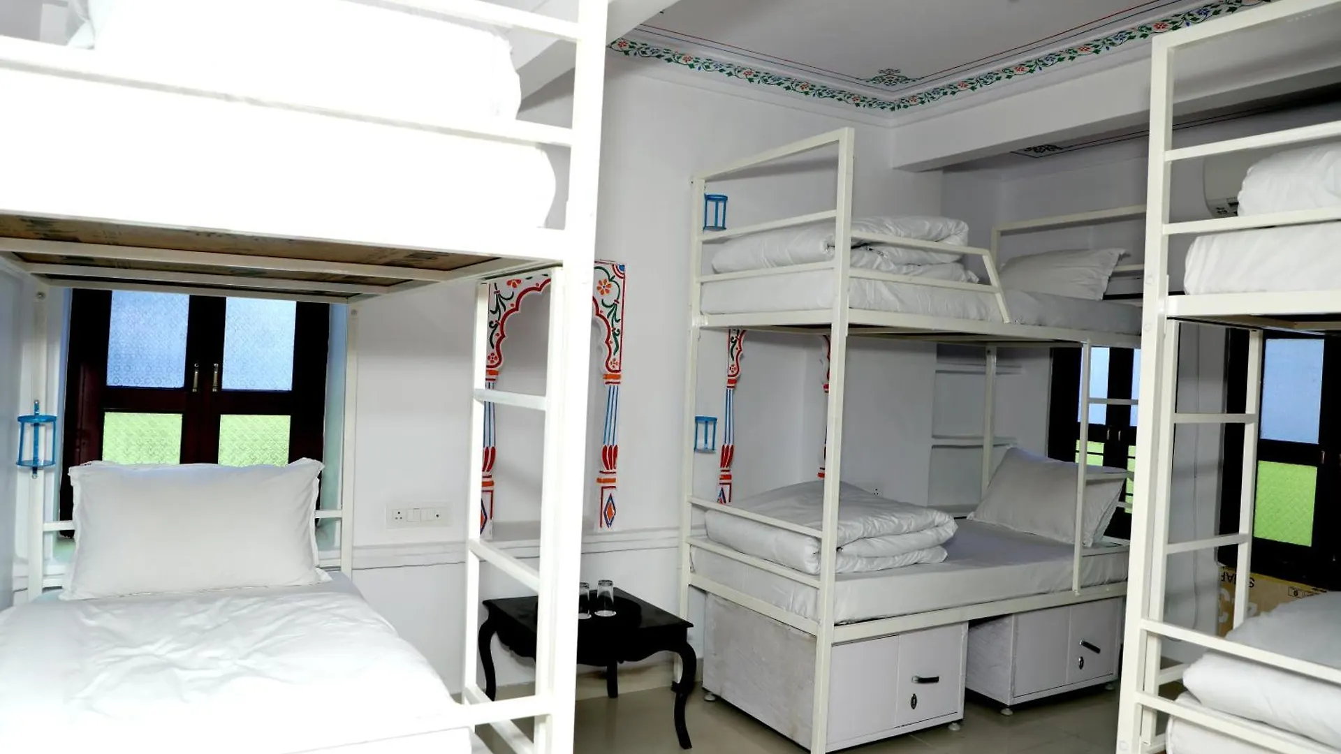The Mama Hotel - Rooms And Dormitory Udaipur Hostel